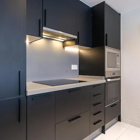 Puerto Banus Two Bedroom Luxurious With Parking * Marbella