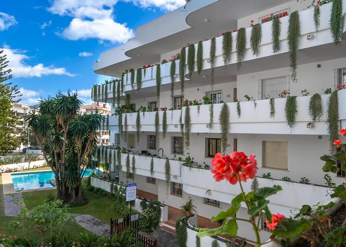 Puerto Banus Two Bedroom Luxurious With Parking * Marbella