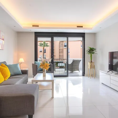Puerto Banus Two Bedroom Luxurious With Parking Marbellac